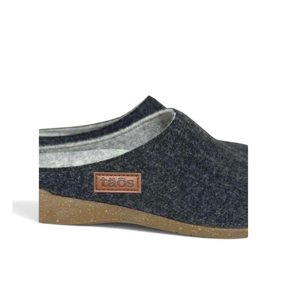 Taos Women’s Woolness Slip On Clog 9-9.5 Black Wool Upper Faux Fur Insole - Picture 2 of 12